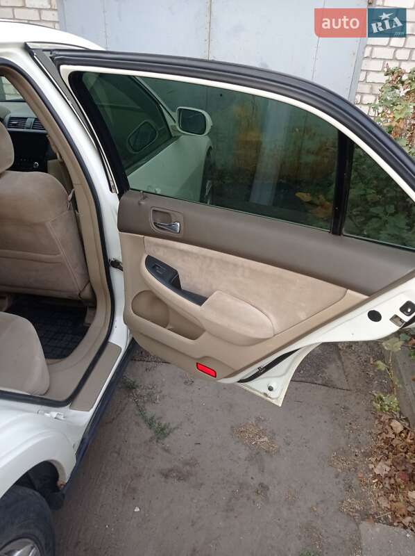 Седан Honda Accord 2006 в Кролевце