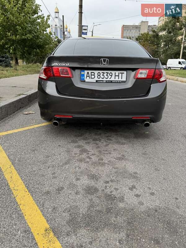 Седан Honda Accord 2008 в Виннице