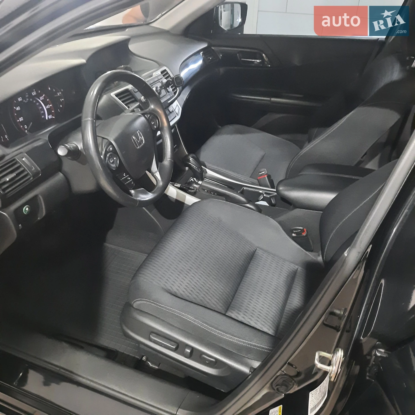2014 Honda Accord - мініатюра 12