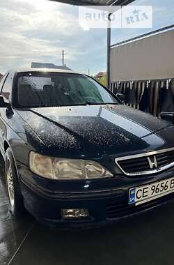 Седан Honda Accord 1999 в Чернівцях