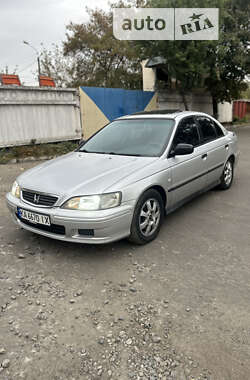 Седан Honda Accord 1999 в Києві