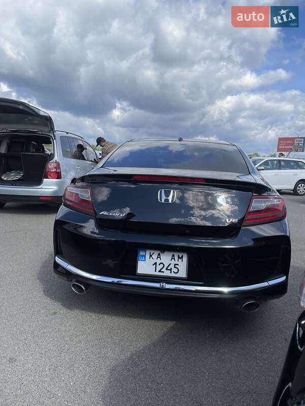 Купе Honda Accord 2015 в Києві