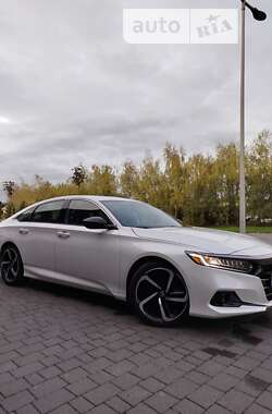 Седан Honda Accord 2022 в Ужгороді