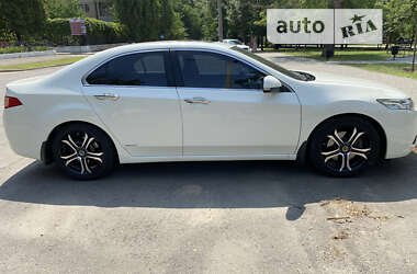 Седан Honda Accord 2011 в Киеве