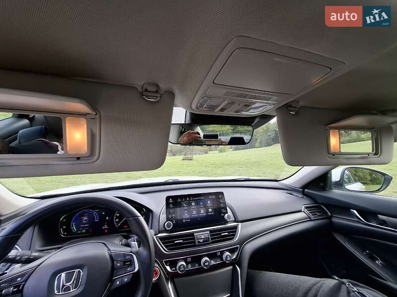 Седан Honda Accord 2021 в Киеве