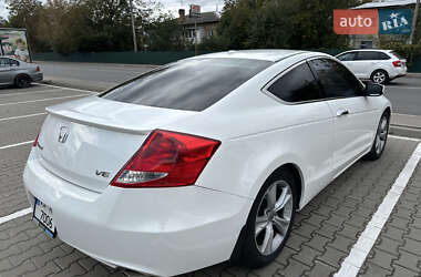 Купе Honda Accord 2012 в Киеве