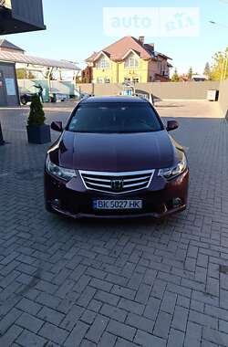 Универсал Honda Accord 2012 в Сарнах