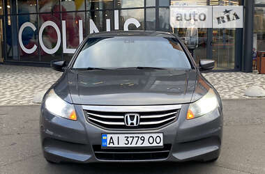 Седан Honda Accord 2011 в Києві