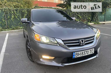 Седан Honda Accord 2015 в Одессе