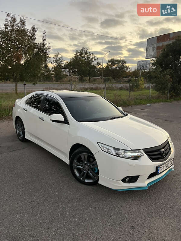 Седан Honda Accord 2011 в Одесі