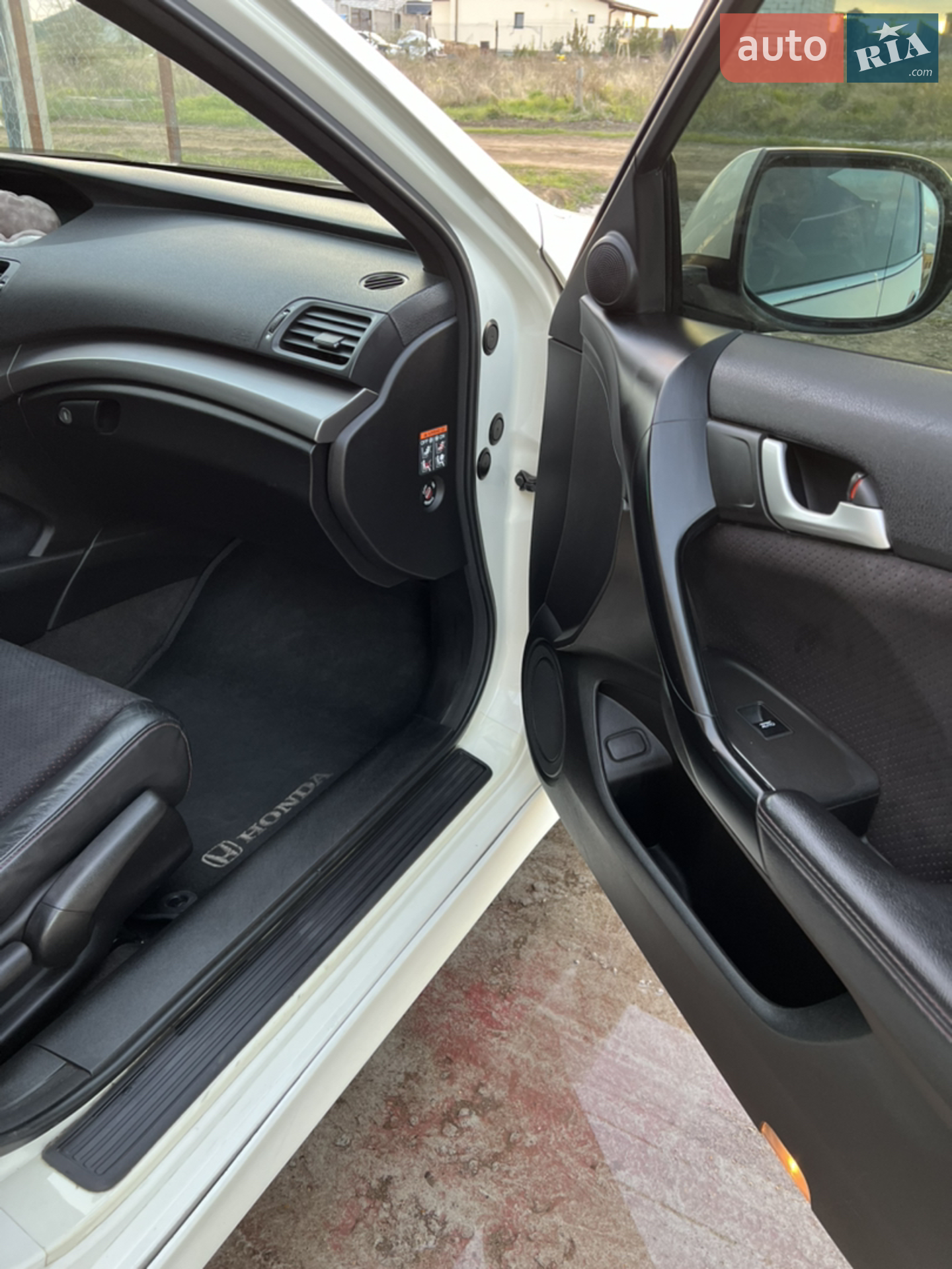 2011 Honda Accord - мініатюра 19