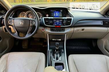 Седан Honda Accord 2013 в Києві