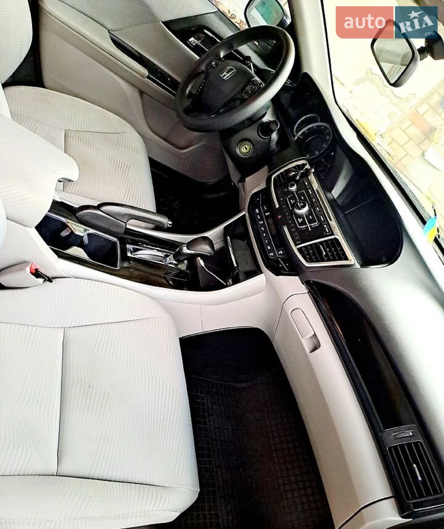 2016 Honda Accord - мініатюра 6