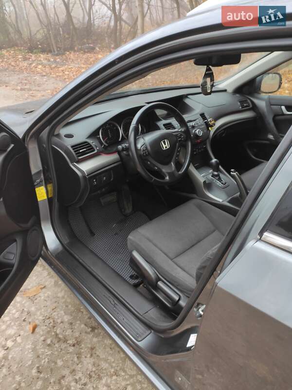 Універсал Honda Accord 2011 в Львові