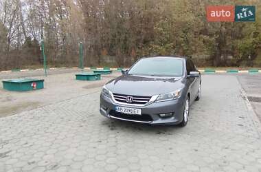 Седан Honda Accord 2014 в Сутисках