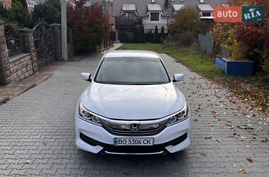 Седан Honda Accord 2016 в 