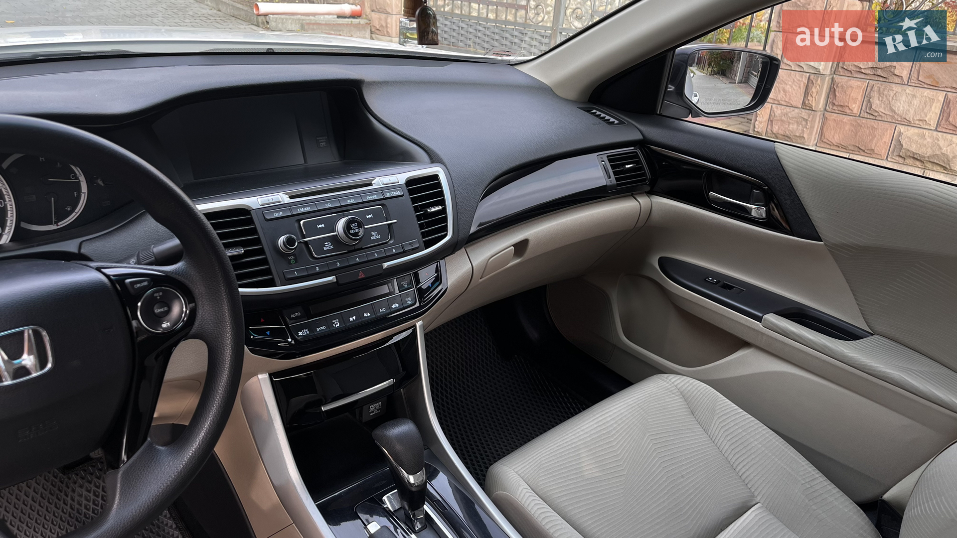 2016 Honda Accord - мініатюра 19