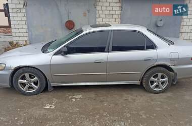 Седан Honda Accord 2001 в Києві