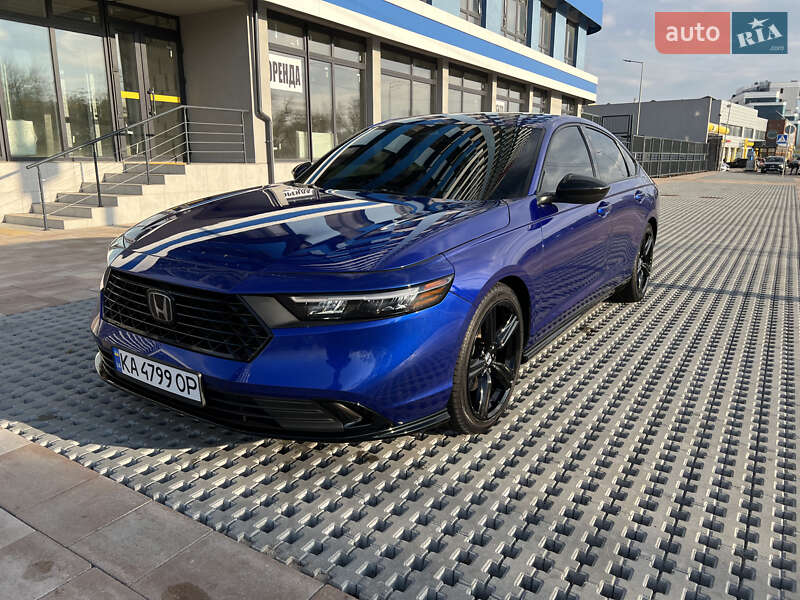 Седан Honda Accord 2023 в Києві