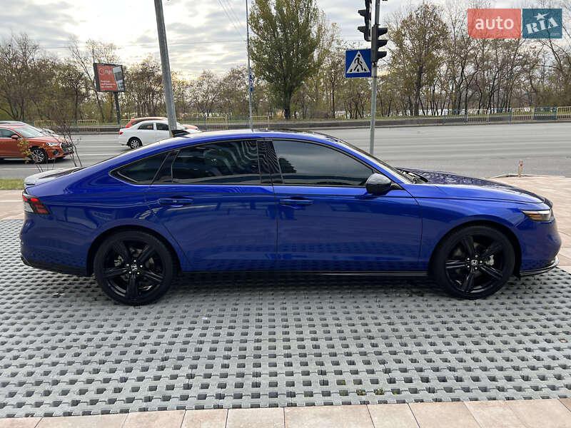 Седан Honda Accord 2023 в Києві