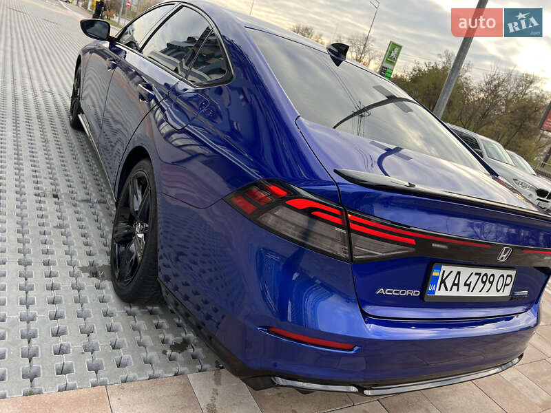 Седан Honda Accord 2023 в Києві