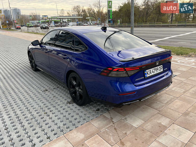 Седан Honda Accord 2023 в Києві