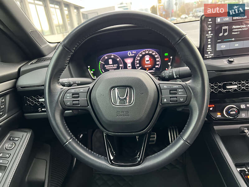 Седан Honda Accord 2023 в Києві