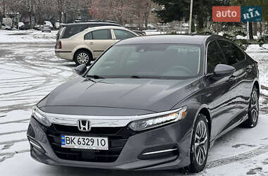 Седан Honda Accord 2018 в Ровно