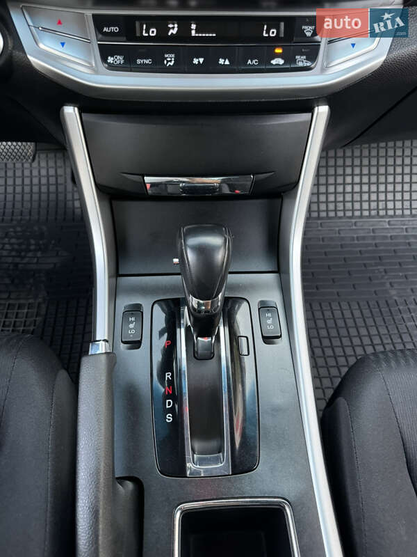 Седан Honda Accord 2013 в Полтаві