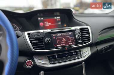 Купе Honda Accord 2014 в 