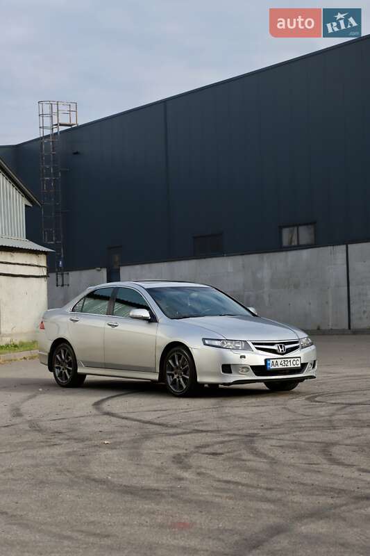 Седан Honda Accord 2006 в Києві