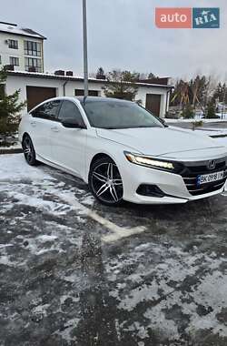 Седан Honda Accord 2021 в Ровно