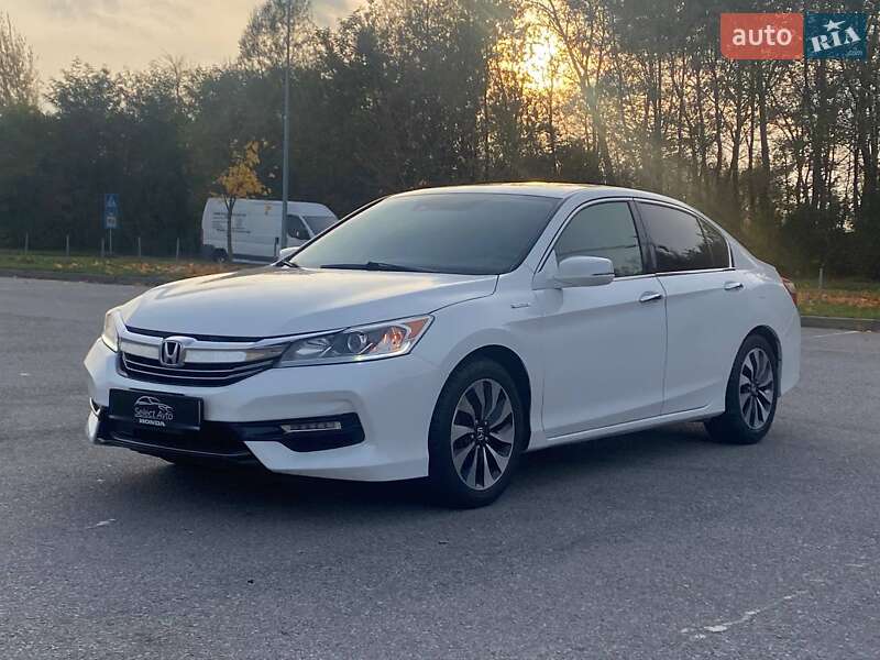 Седан Honda Accord 2017 в Львові