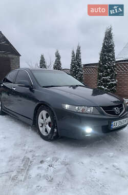 Седан Honda Accord 2004 в Харкові