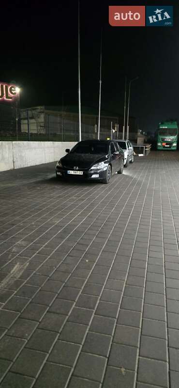 Седан Honda Accord 2006 в Киеве