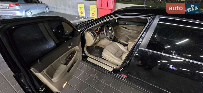 Седан Honda Accord 2006 в Киеве