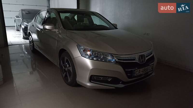 Седан Honda Accord 2014 в Умани