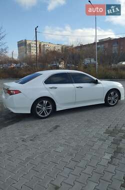 Седан Honda Accord 2012 в Полтаві