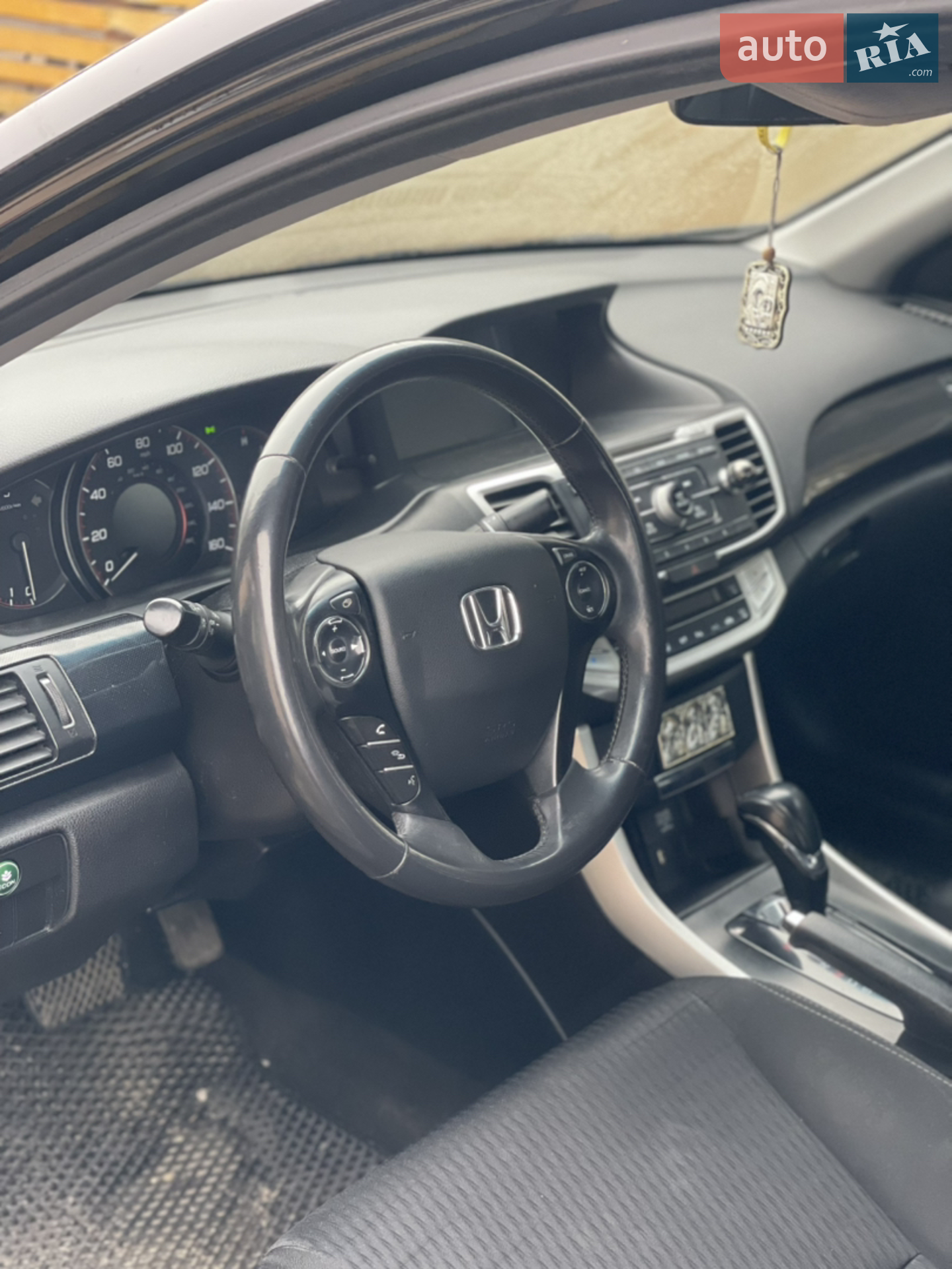 2015 Honda Accord - мініатюра 9