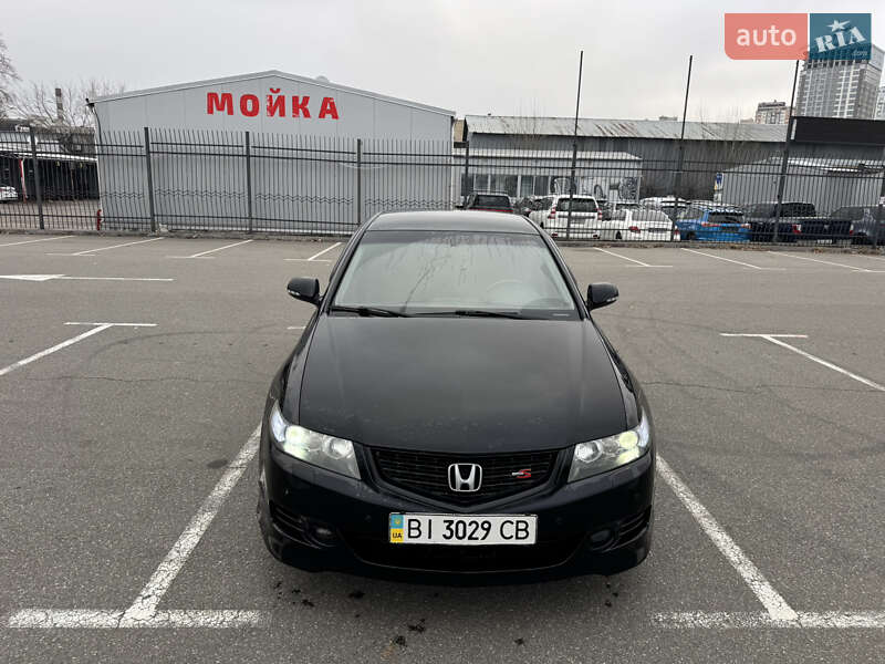 Седан Honda Accord 2006 в Киеве