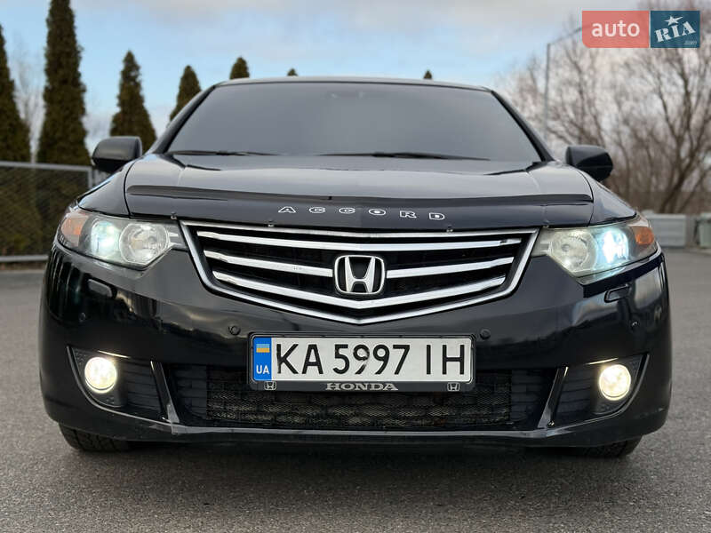 Седан Honda Accord 2008 в Смеле