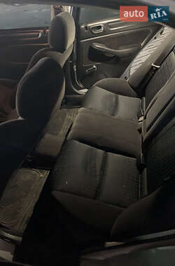 Седан Honda Accord 2001 в 