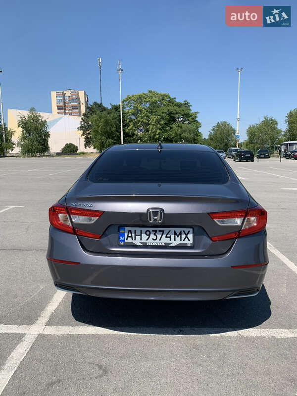 Седан Honda Accord 2018 в Запорожье