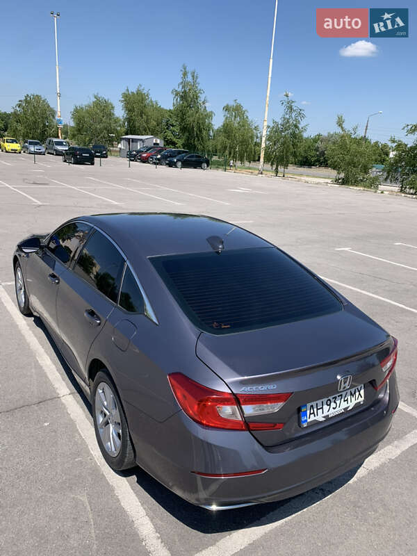Седан Honda Accord 2018 в Запорожье
