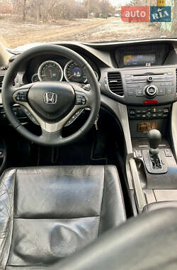 Седан Honda Accord 2008 в Славянске