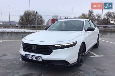 Седан Honda Accord 2023 в Киеве