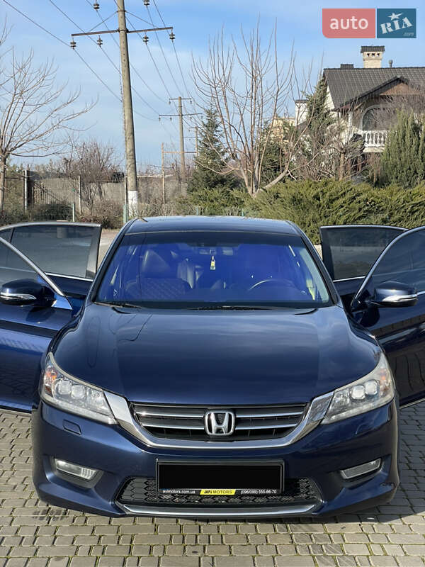 Седан Honda Accord 2013 в Одесі