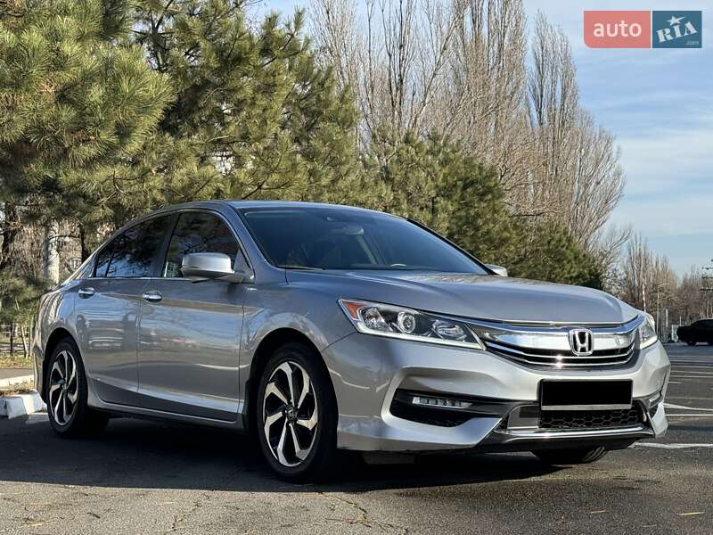 Седан Honda Accord 2017 в Одессе