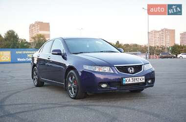 Седан Honda Accord 2004 в Киеве