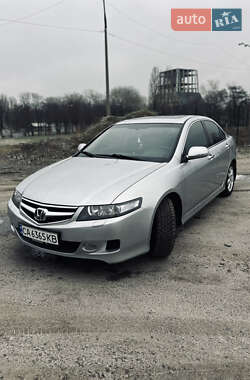 Седан Honda Accord 2006 в Черкасах